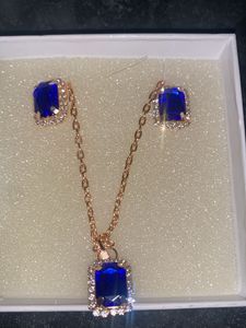 Earring With Necklace