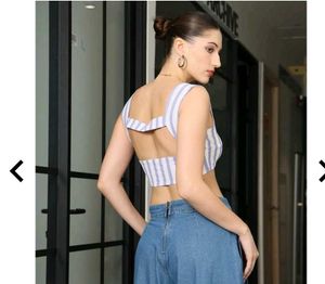 New w tag- Striped Crop Top