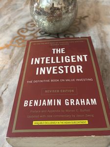 📚 The Intelligent Investor by Benjamin Graham