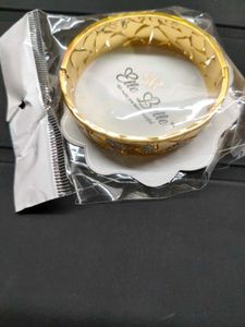 Antitarnish Gold Bangle Bracelet