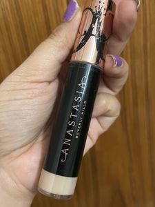 Anastatia Concealer