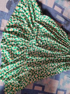 Floral Green Top #cutemaxidress #bebeautiful #go