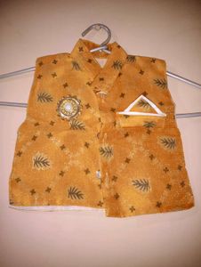 Festive Boys&#39; Waistcoat