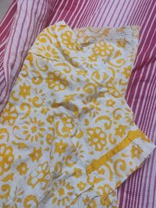 Kurta Salwar Set Batik Print