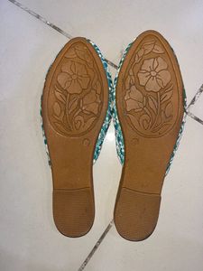 Jaipuri Embroidered Sandles