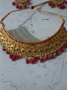 Elegant Gold-Tone Jewelry Set
