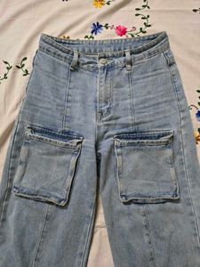 Wide Leg Cargo Jeans