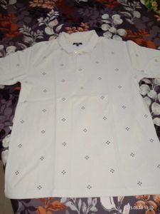 Good Condition Tshirt