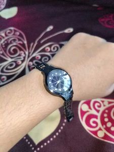 Elegant Rose Gold Women's Watch