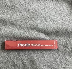 The Og Rhode Lip Tint Shade(toast)