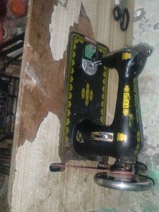 Vintage Usha Sewing Machine