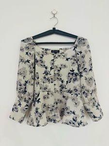 Floral Peplum Top – RARE (Size S)