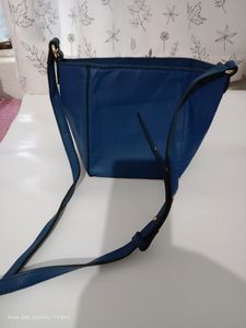 Estee Lauder Sling Bag