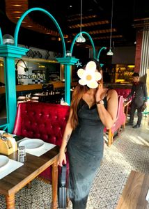 Newme Floral Cowl Middi Dress 🖤