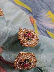 Beautiful Elegant Bangle