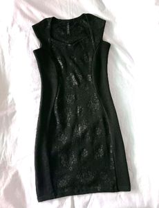 Sweetheart neck bodycon dress 🌸🖤