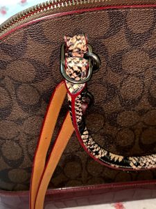 Coach 🇺🇸croc Leather Handbag