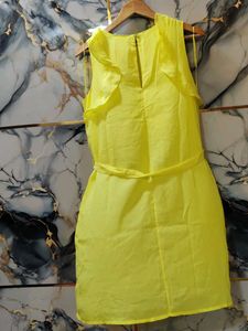 brand new Yellow Ruffle Dress M SIZE