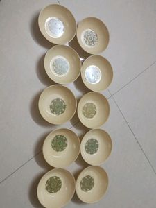 Acrylic Dinnerware