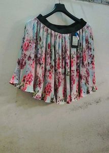 Floral Pleated Mini Skirt