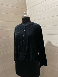 Stylish Black Cardigan velvet