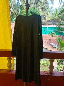 Elegant Black Dress