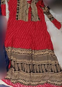 Selling Kurtis In Combo