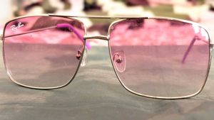 Gold Frame Purple-Pink Gradient Sunglasses