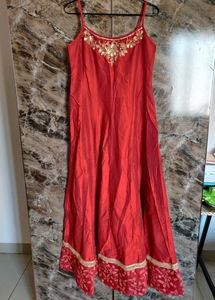 GLOBUS Gown