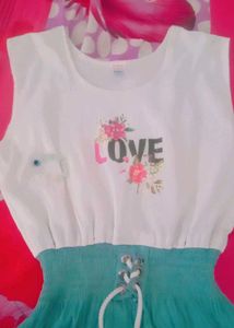 Woman"Love" Top