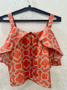 Cold Shoulder Crop Top