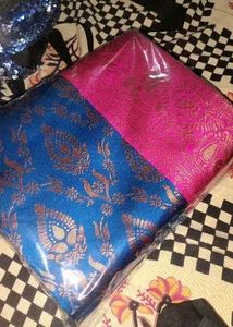 Silk Blend Saree - Blue & Pink