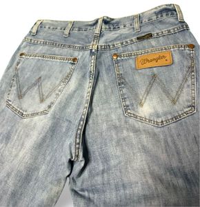Wrangler Jeans - Light Wash