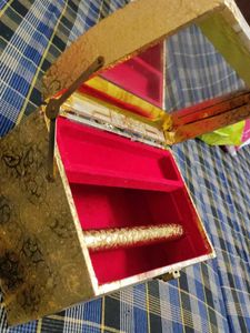 Vintage Floral Treasure Box