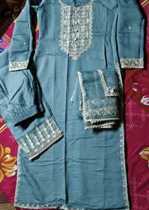 Libas  Embroidered kurti sets (new without use) 🩵