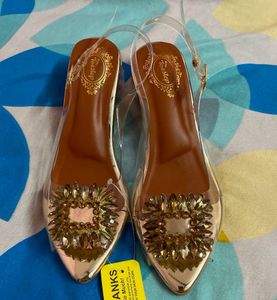 Transparent Round Heels