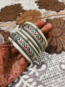Bangles Set