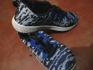 BRAND NEW CONDITION DESIGNER SHOES SIZE 8