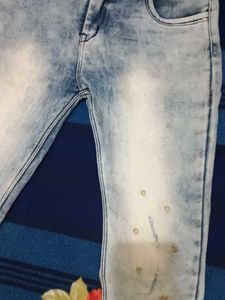 Beautiful jeans only for you with a unforgettable