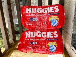 Huggies Baby Diapers Newborn / XS Size