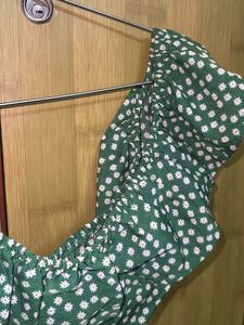 Green Off Shoulder Cute Crop Top