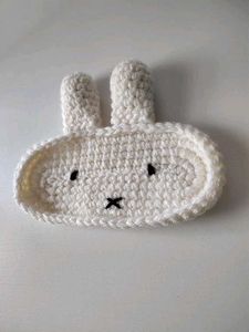 Crochet Miffy Glasses Holder