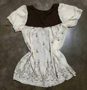 Classic Off White Top