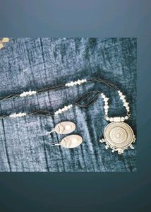Vintage Style Necklace and Earring Set