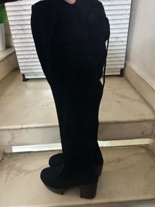 Chic Black Boots