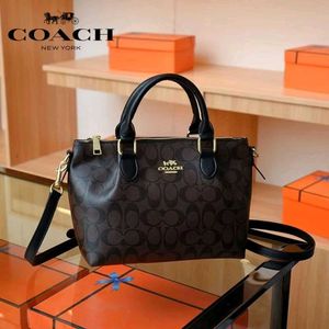 COACH NEW HANDBAG+ SLING WITHOUT BOX
