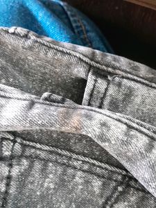 Grey Faded Jeans (Women&#39;s)