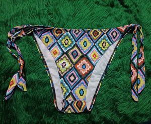Patterned Bikini new 🆕 🎀 Bottom