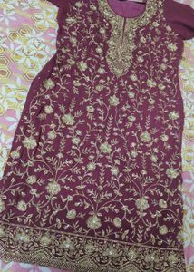 beautyful suit with dupatta and shalwaar