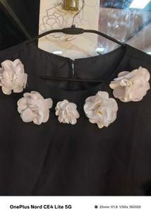 Beautiful Kurti With Flower Work